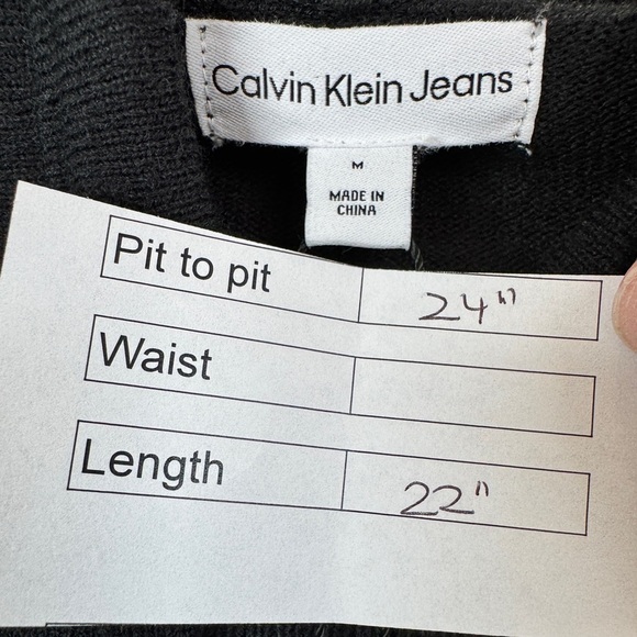 Calvin Klein Pullover Cropped Hoodie Black - Picture 10 of 10